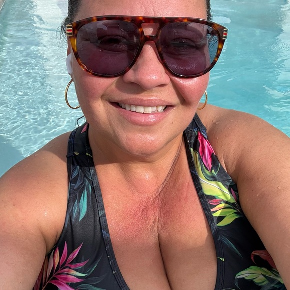 Meet your Posher, Remy - Picture 2 of 2